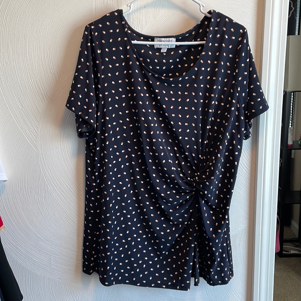 Plus sized dress shirt - size 1x
